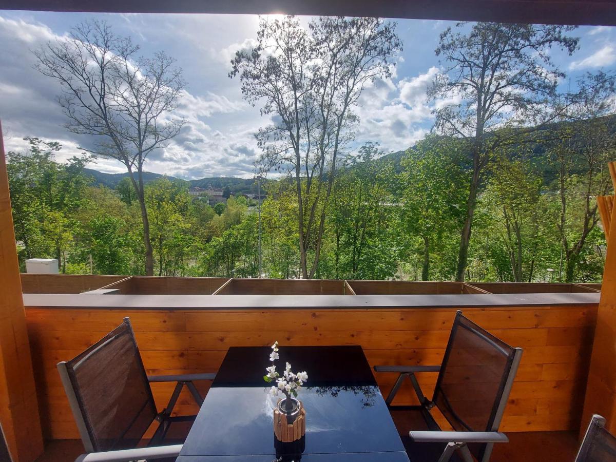 Auszeit Steiraland 7 Mit Ueberdachten Balkon Und Parkplatz ลีโอเบน ภายนอก รูปภาพ