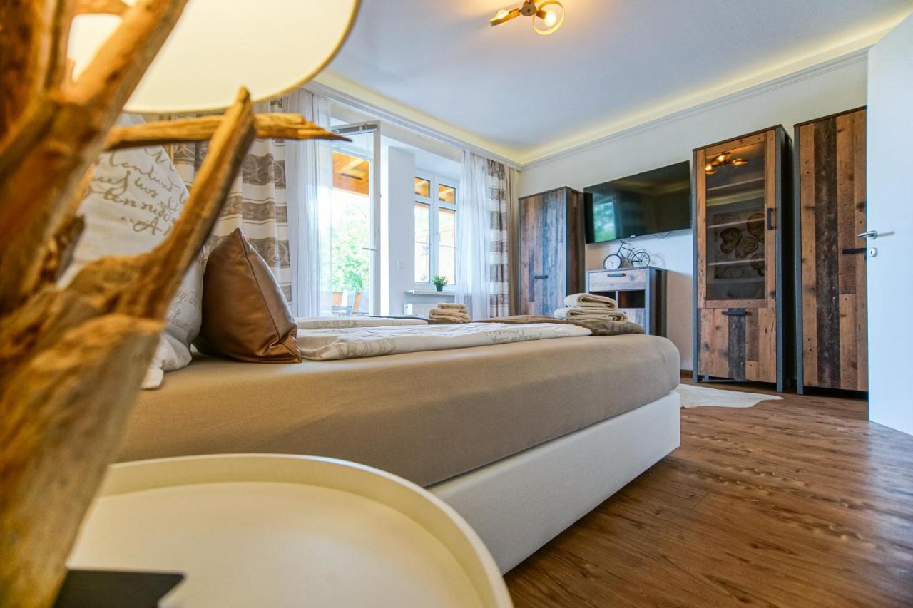 Auszeit Steiraland 7 Mit Ueberdachten Balkon Und Parkplatz ลีโอเบน ภายนอก รูปภาพ