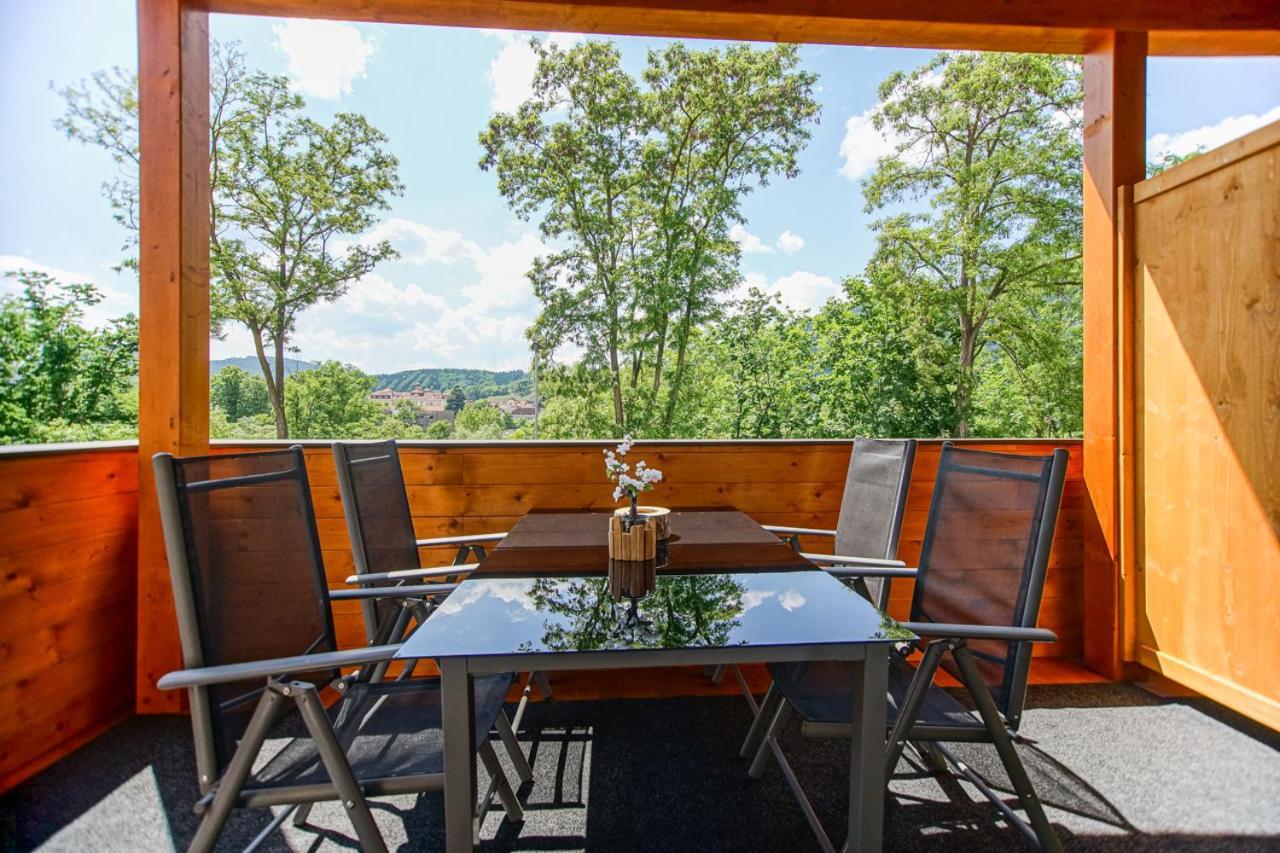Auszeit Steiraland 7 Mit Ueberdachten Balkon Und Parkplatz ลีโอเบน ภายนอก รูปภาพ